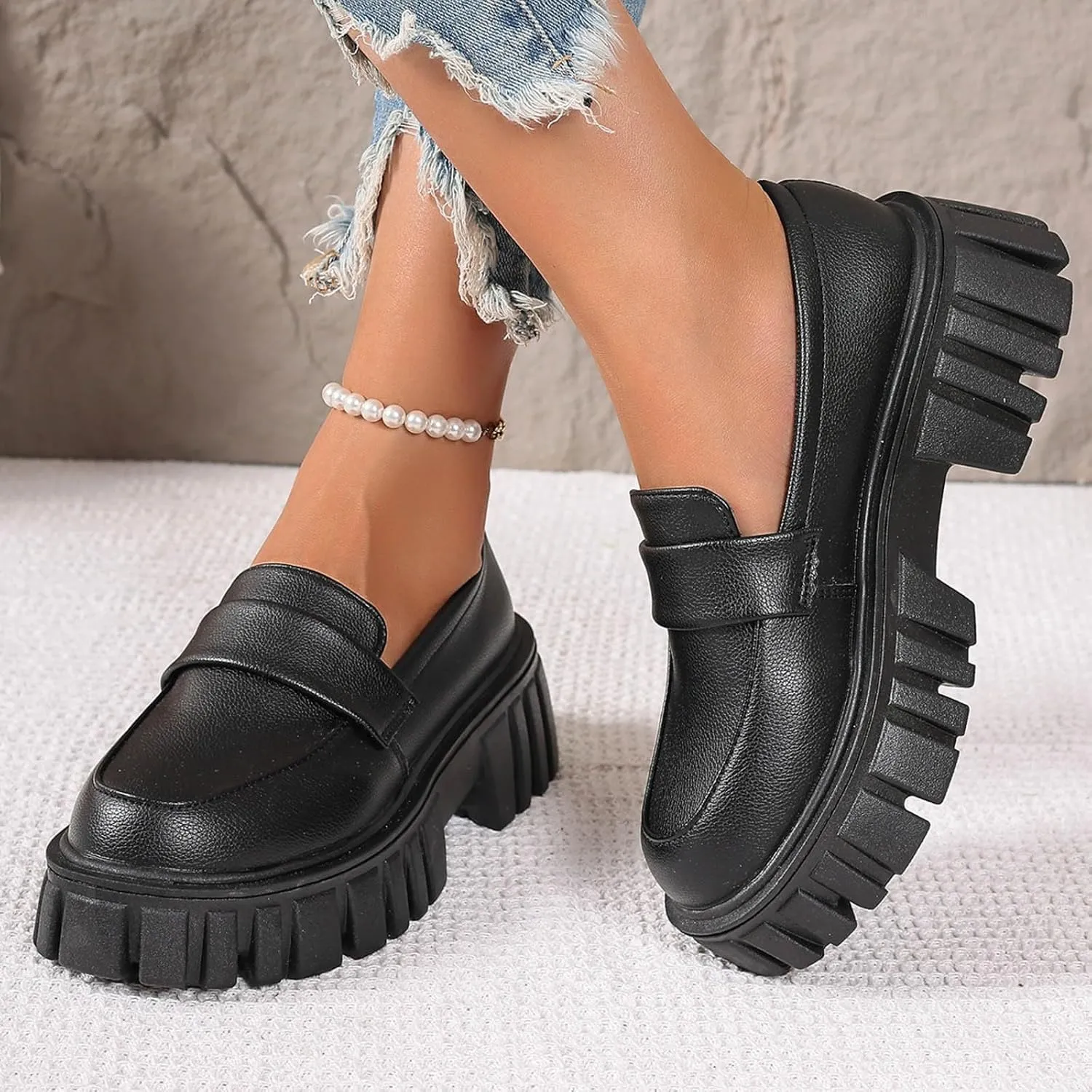 Loafers for Women Hands Free Low Top Lug Sole Chunky Heel Classic Casual Boat Shoes Ladies Cushioned Footbed Jogging Tennis Sneakers Breathable Comfy Lightweight Walking Shoe for Daily Wear