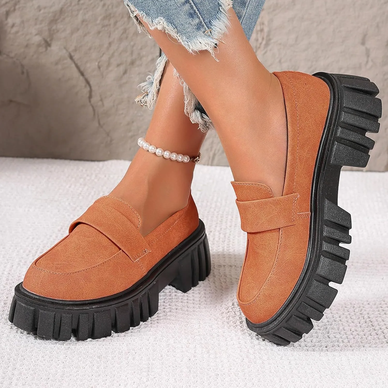 Loafers for Women Hands Free Low Top Lug Sole Chunky Heel Classic Casual Boat Shoes Ladies Cushioned Footbed Jogging Tennis Sneakers Breathable Comfy Lightweight Walking Shoe for Daily Wear