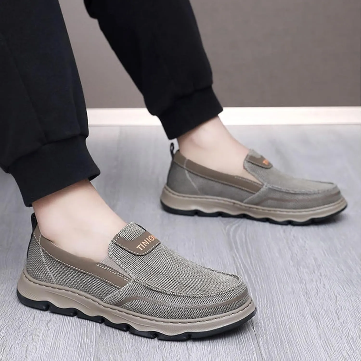 Men's Canvas Breathable Slip On Loafers Fashion Flat Anti-Slip Driving Sport Shoes Casual Soft Sole Comfort Outdoor Walking Boat Shoes