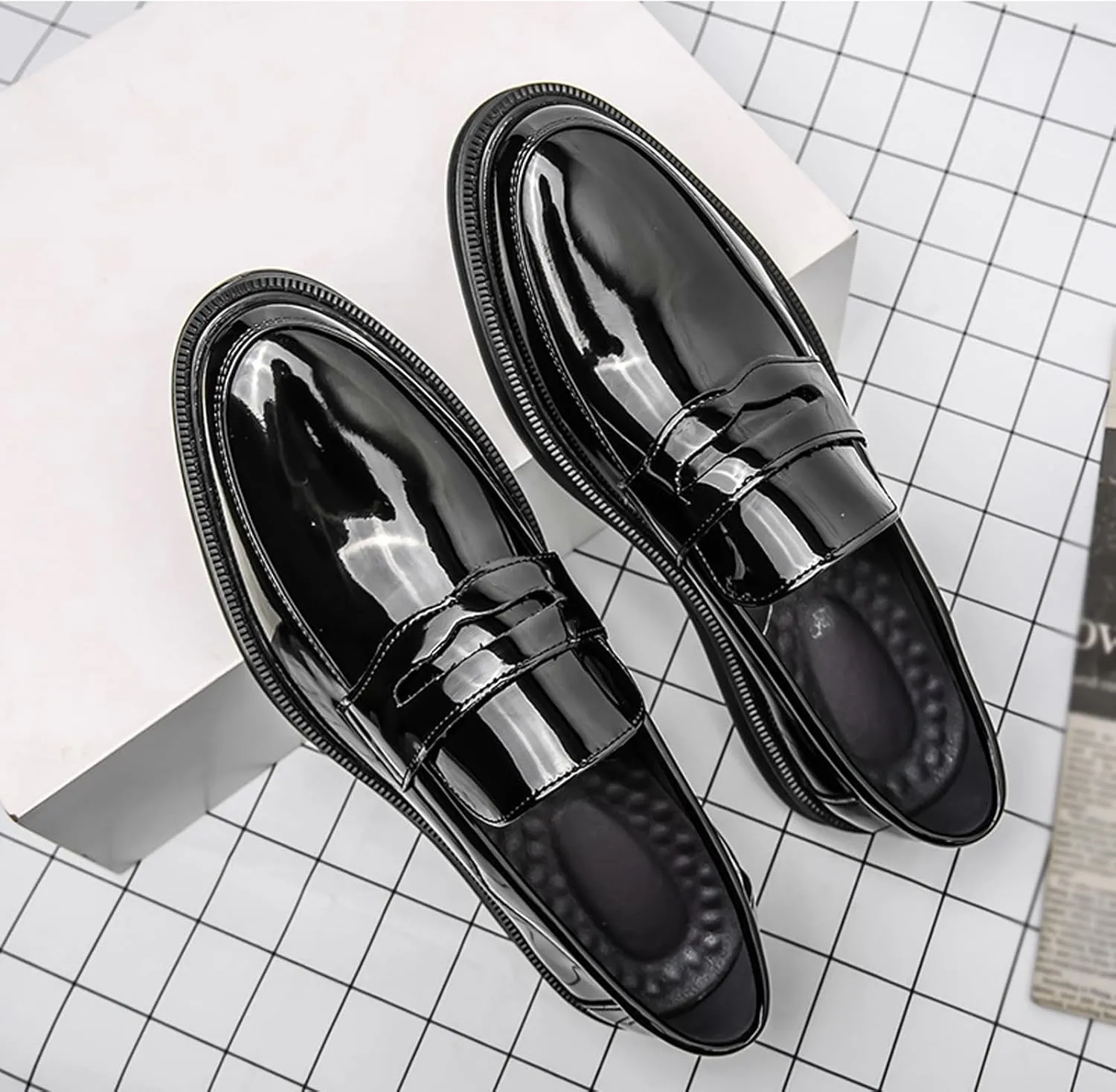 Men's Patent Leather Platform Slip-on Penny Loafers Round Toe Fashion Low Top Comfortable Dress Shoes Soft Sole Business Formal Shoes for Wedding Party Driving