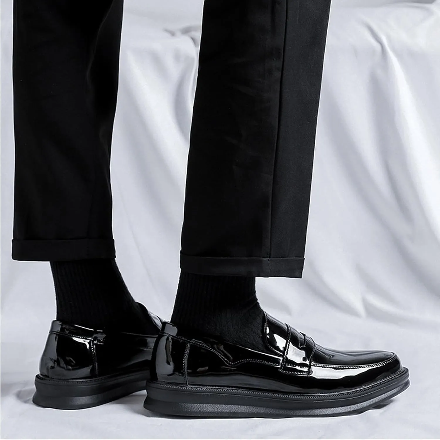 Men's Patent Leather Platform Slip-on Penny Loafers Round Toe Fashion Low Top Comfortable Dress Shoes Soft Sole Business Formal Shoes for Wedding Party Driving