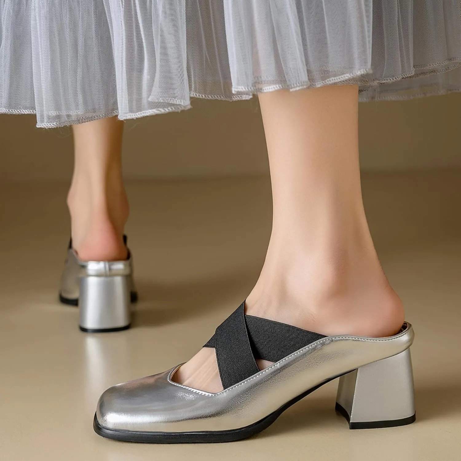 Women Strap Block Heels Closed Toe Mid Heel Sandals
