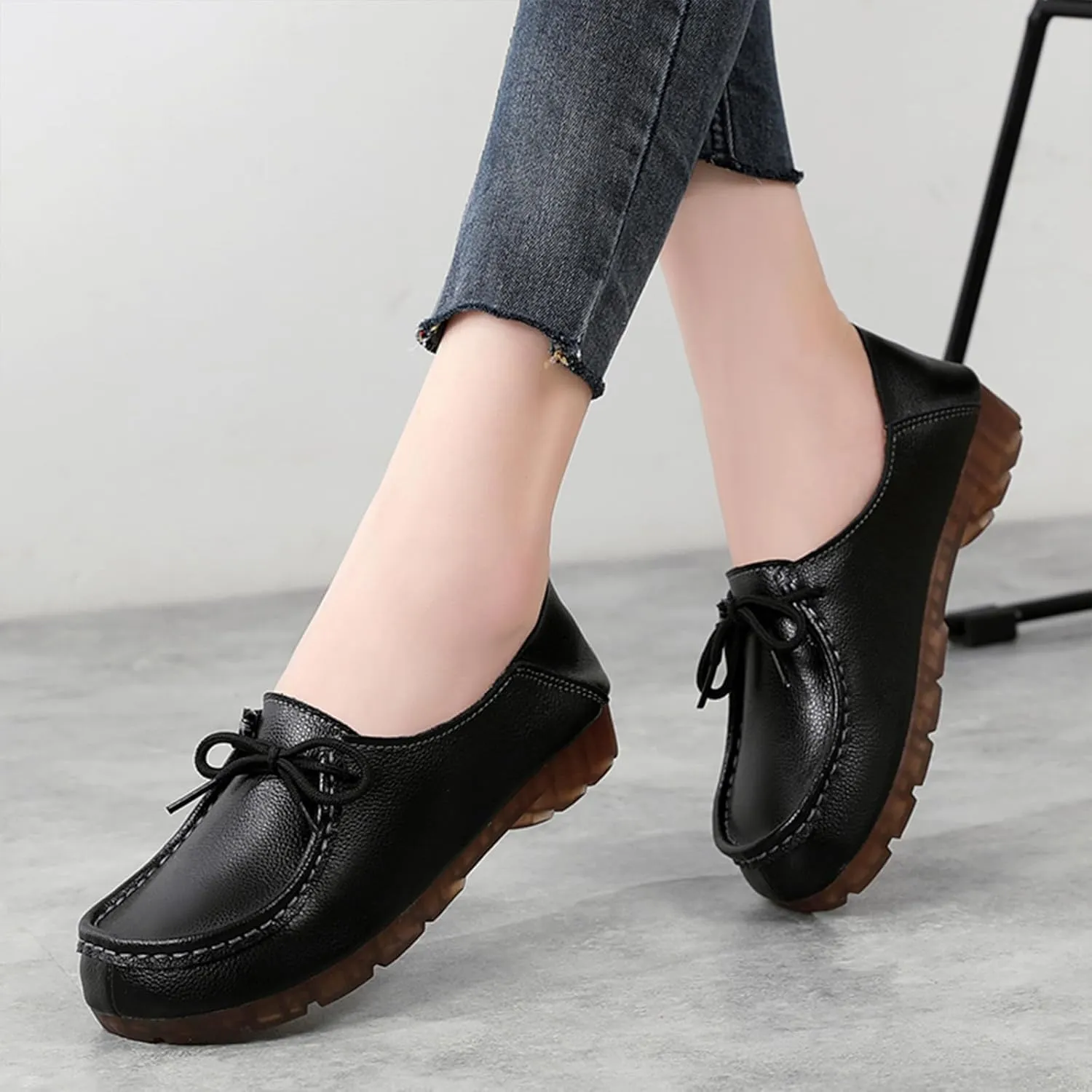 Women's Genuine Leather Lace Up Flat Loafers Hand Stitching Comfortable Non-Slip Soft Sole Driving Moccasins Slip On Casual Walking Work Shoes