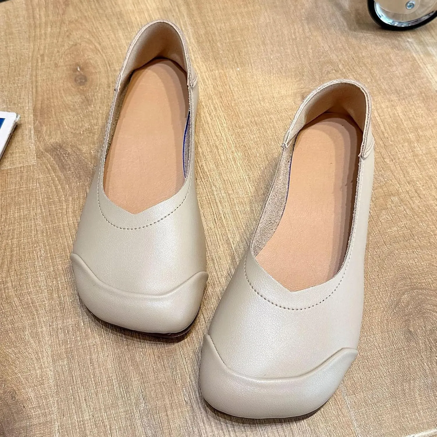 Women's Walking Loafers Leather Square-Toe Slip-On Shallow Mouth Moccasin Casual Comfortable Lightweight Anti-Slip Soft Sole Ballet Flats